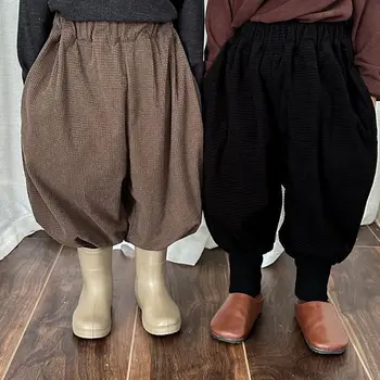 2022 Нови Есенни Вельветовые панталони за малки Момчета в Корейски Стил За Момичета, Ежедневни Свободни Широки Модни Зреещи, Детски Дрехи