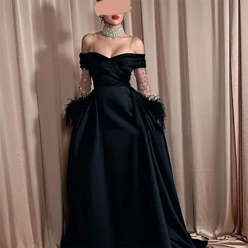 GORGA/ Черна Вечерна рокля Трапецовидна форма с открити рамене, дълъг ръкав, украсени с кристали и пера, с дължина до пода рокля за бала с влак