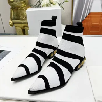 QQ6046 Дамски обувки оригиналното качество, висококачествени модни дамски обувки на нов стил