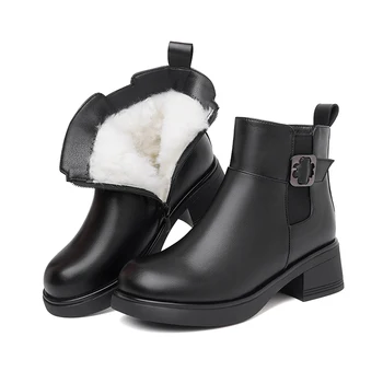 Дизайнерски зимни обувки от естествена кожа за жени 2023, Елегантни ботильоны на меху, дамски плюшени обувки с дебела платформа, танкетке голям размер