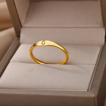 Една малка пръстен с инициали, за жени от неръждаема стомана