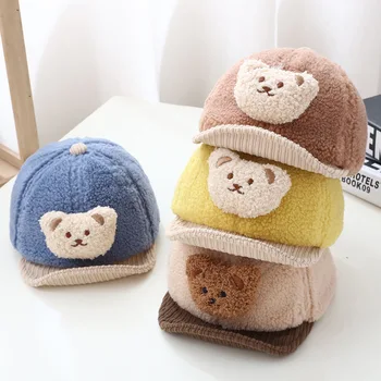 Есенно-зимна детска шапка, Памучен шапка за малки момчета и момичета, бейзболна шапка в корейски стил с анимационни мечка, водене жив топлина Шапчица-Бини за деца