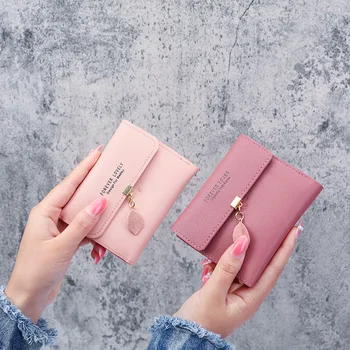 Нов минималистичен Малко портфейла на Корейската версия, Женски кратък чантата с нулев размер, Щипки за пари, Дамски портмонета с джоб за монети, Заключване от изкуствена кожа, обтегач